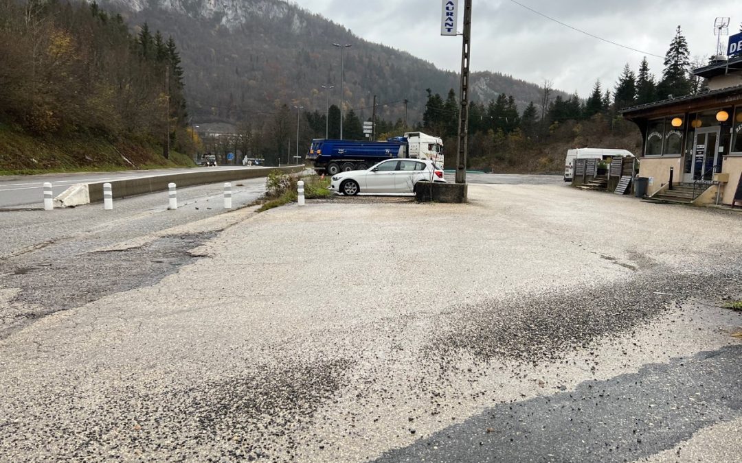 immeuble –  12 pièces –   176m² – Nantua