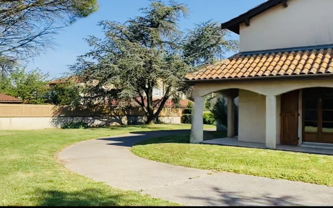 maison/villa –  5 pièces –   154m² – Saint-Laurent-de-Mure